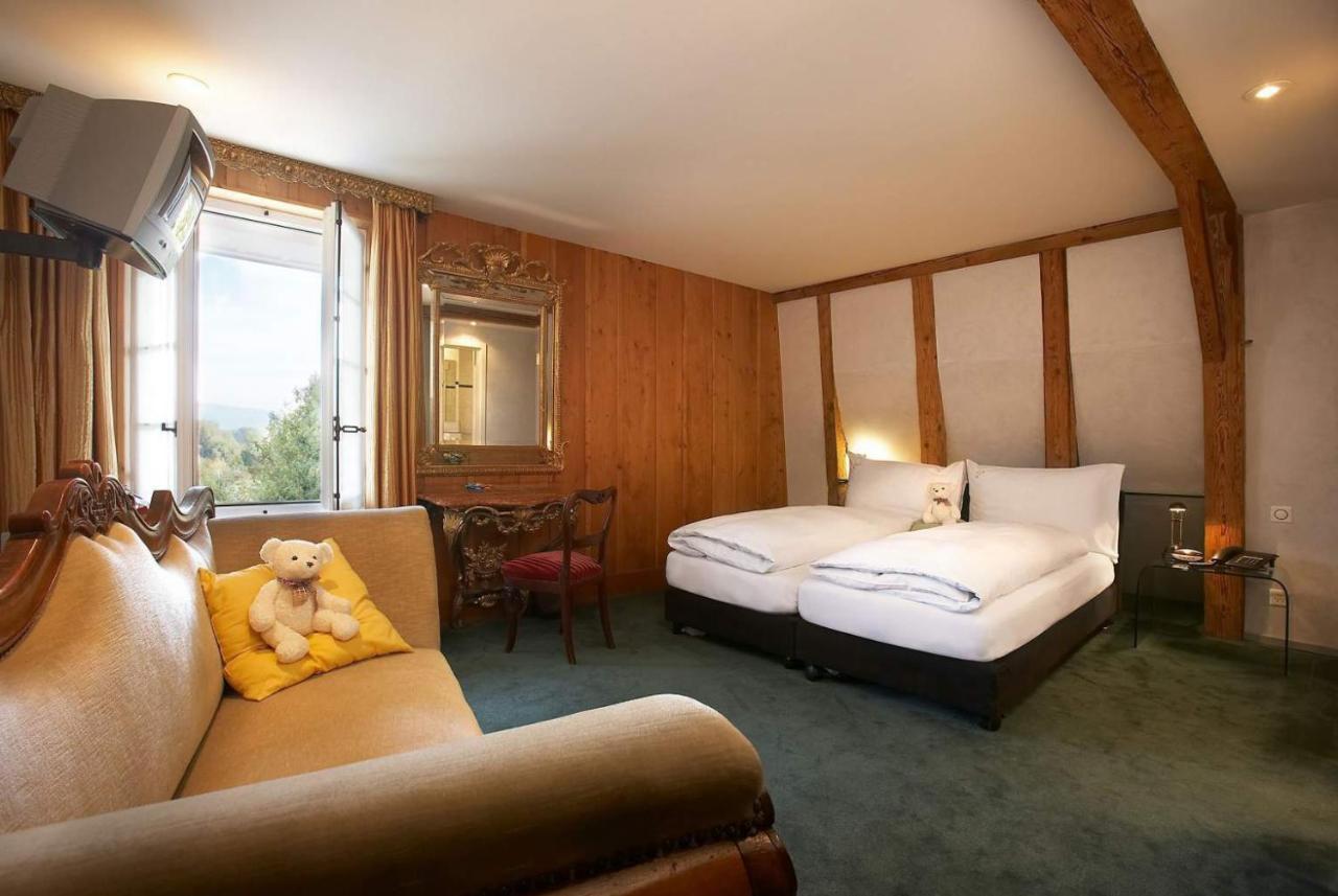 Romantik Hotel De L'Ours Sugiez Экстерьер фото